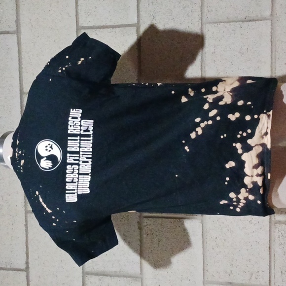 Villabos Pit Bull Rescue Black and Tan T-Shirt Size Medium - Picture 3 of 3